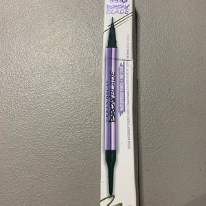 Urban Decay Brow Blade